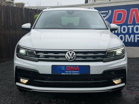 2019 Volkswagen Tiguan - photo 2
