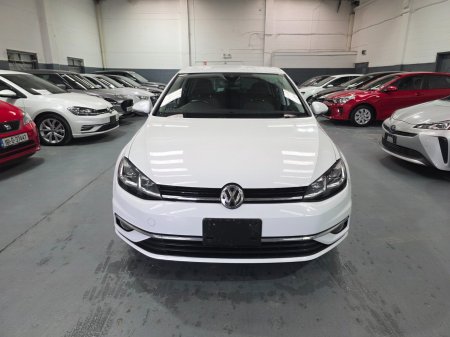 2018 Volkswagen Golf - photo 2