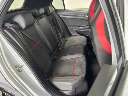 2021 Volkswagen Golf - photo 22