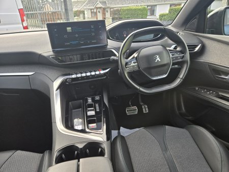 2023 Peugeot 5008 - photo 13