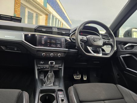 2019 Audi Q3 - photo 11