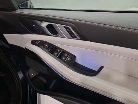 2025 BMW X5 - photo 23