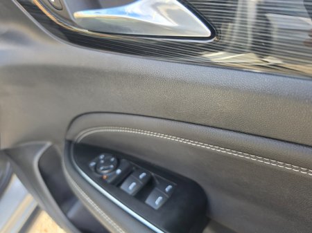 2017 Opel Insignia - photo 14
