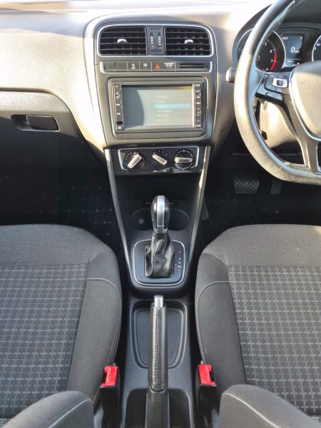 2015 Volkswagen Polo - photo 20