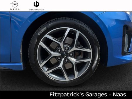 2021 Kia Ceed - photo 4