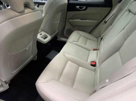 2023 Volvo XC60 - photo 12