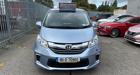 2016 Honda Freed - photo 3