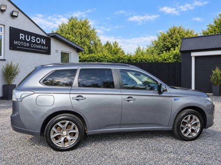 2015 Mitsubishi Outlander - photo 4