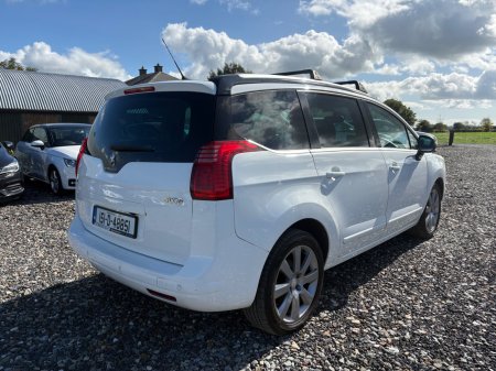2015 Peugeot 5008 - photo 6