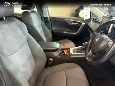 2020 Toyota RAV4 - photo 10