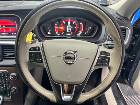 2018 Volvo V40 - photo 12