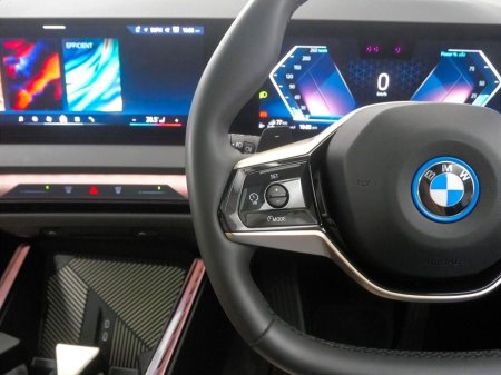 2025 BMW X3 - photo 17