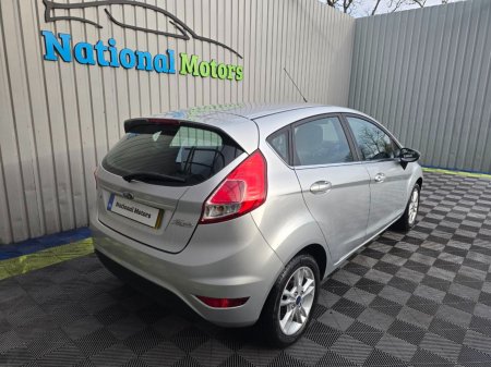2016 Ford Fiesta - photo 3