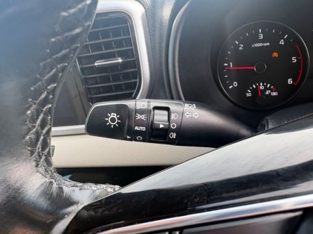 2021 Kia Sportage - photo 15