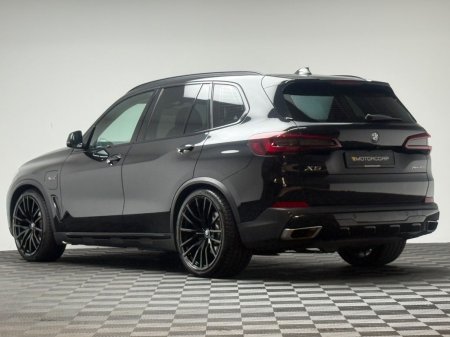 2022 BMW X5 - photo 5