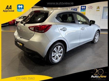 2017 Mazda Demio - photo 8