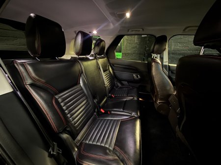 2020 Land Rover Discovery - photo 6