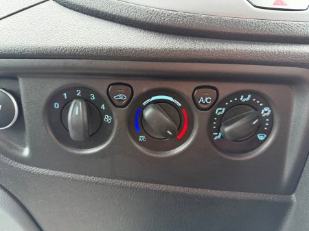 2018 Ford Transit - photo 29