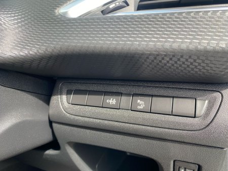 2019 Peugeot 208 - photo 20