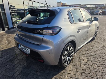 2025 Peugeot 208 - photo 4