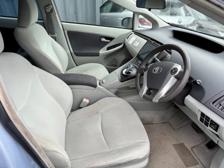 2010 Toyota Prius - photo 3