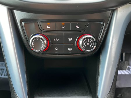 2016 Opel Zafira - photo 24