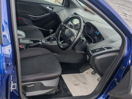 2018 Ford Focus - photo 13