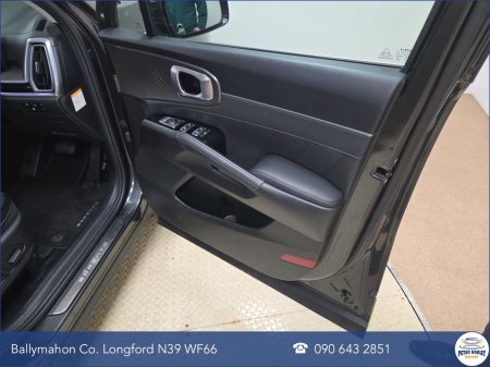 2025 Kia Sorento - photo 22