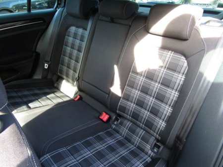 2016 Volkswagen Golf - photo 17