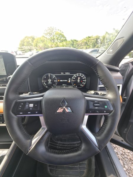 2022 Mitsubishi Outlander - photo 15