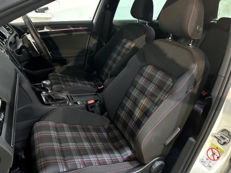 2017 Volkswagen Golf - photo 8