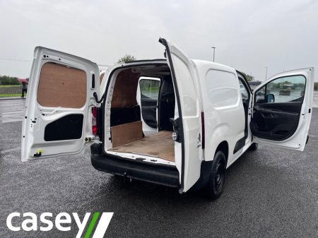 2020 Citroen Berlingo - photo 9