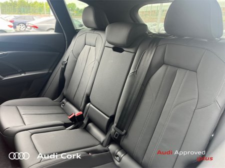 2025 Audi Q5 - photo 13