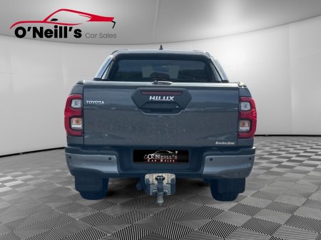 2021 Toyota Hilux - photo 7