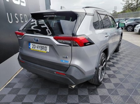 2020 Toyota RAV4 - photo 5