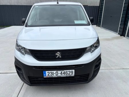 2023 Peugeot Partner - photo 3