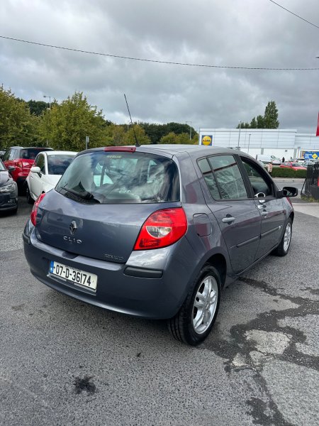 2007 Renault Clio - photo 21