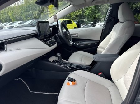2024 Toyota Corolla - photo 6
