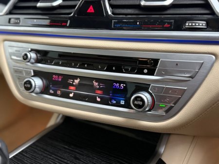 2018 BMW 7-Series - photo 20