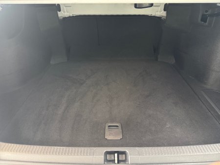 2020 Toyota Camry - photo 18
