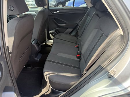 2022 Volkswagen T-Roc - photo 18