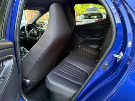 2022 Toyota Yaris - photo 11