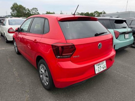 2020 Volkswagen Polo - photo 2