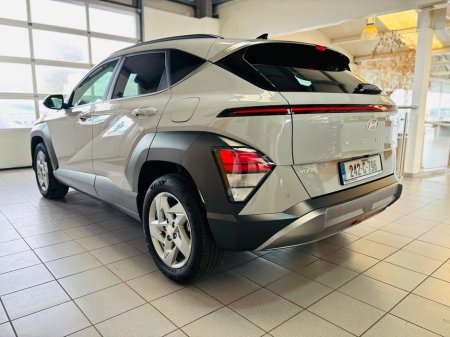 2024 Hyundai KONA - photo 4