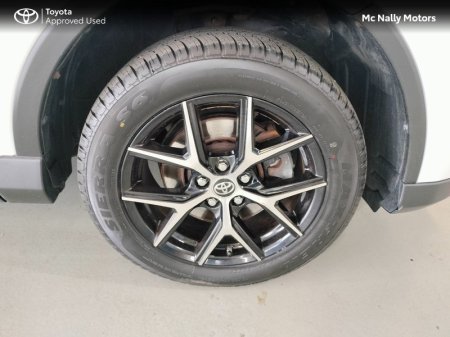 2017 Toyota RAV4 - photo 15