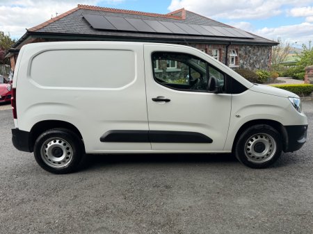 2021 Vauxhall Combo - photo 6