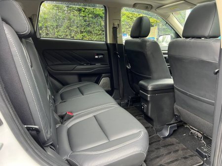 2018 Mitsubishi Outlander - photo 9