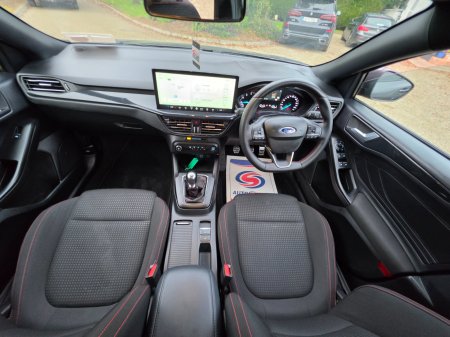 2025 Ford Focus - photo 8