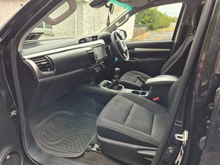 2024 Toyota Hilux - photo 6