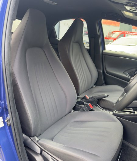 2022 Toyota Yaris - photo 14